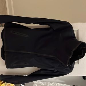 lululemon jackey